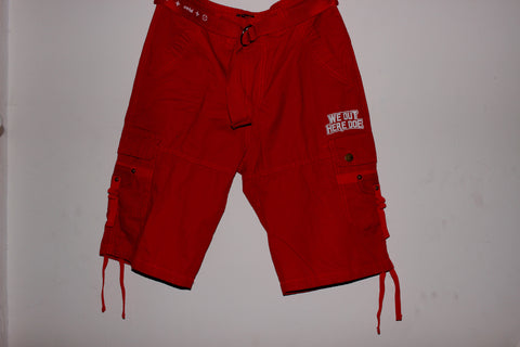 WE OUT HERE DOE SHORTS SIZE 32